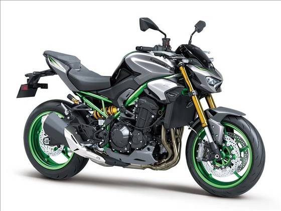 KAWASAKI Z900 R EDITION 